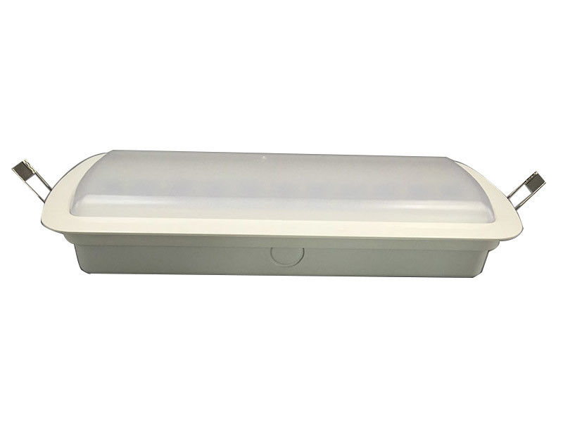 การทํางาน 3 ชั่วโมง 5W ความต้านทานต่อไฟ ABS ไฟฉุกเฉิน LED แบตเตอรี่ Ni-Cd L119N